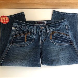 📦 NORI-crop jeans